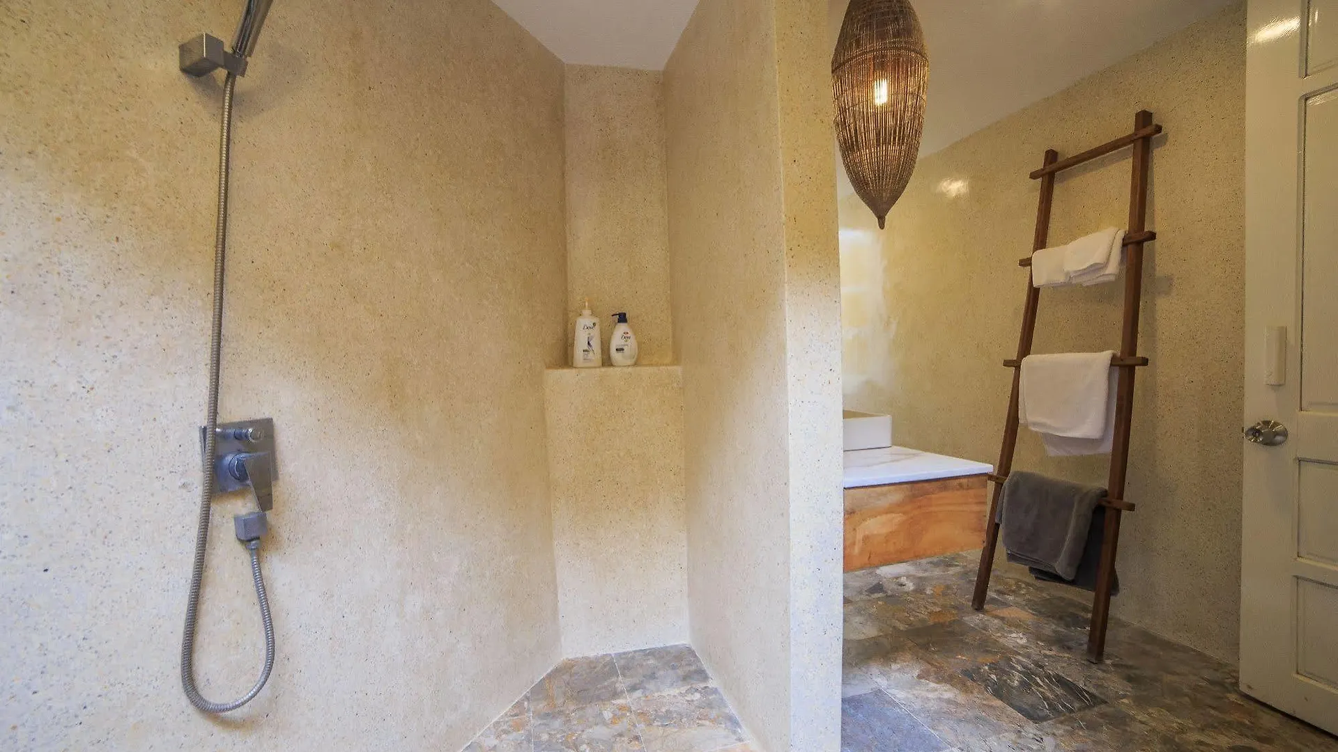 An Bang Hideaway Villa Hoi An Vietnam